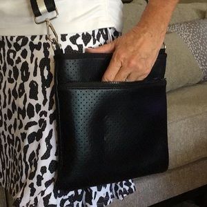 Shoulder strap neoprene crossbody purse